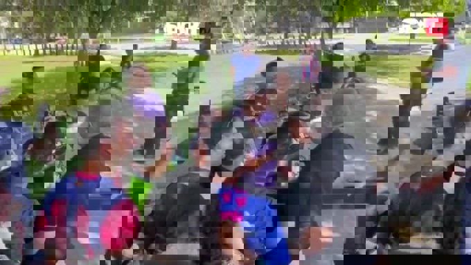 لاپورتا خطاب به یک هوادار: لباس یونایتد رو دور بنداز!