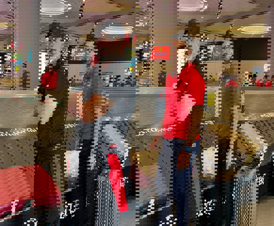 2060427
