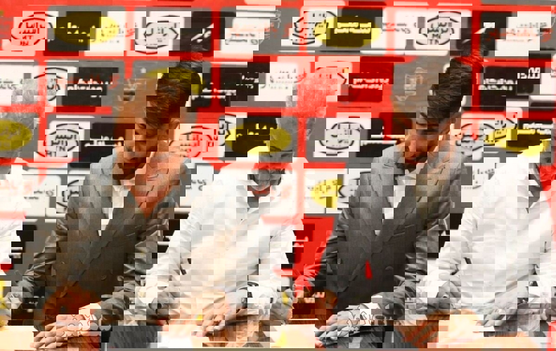 2060472