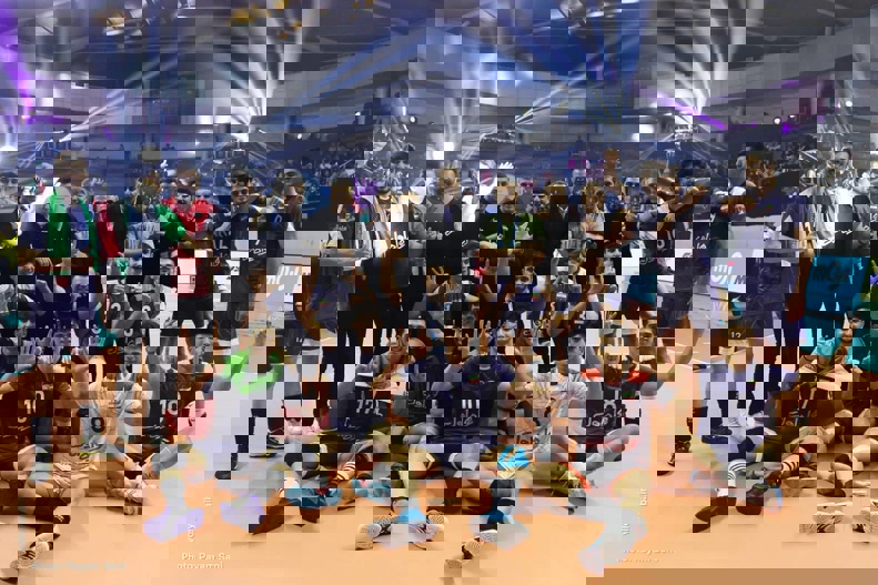 2060770