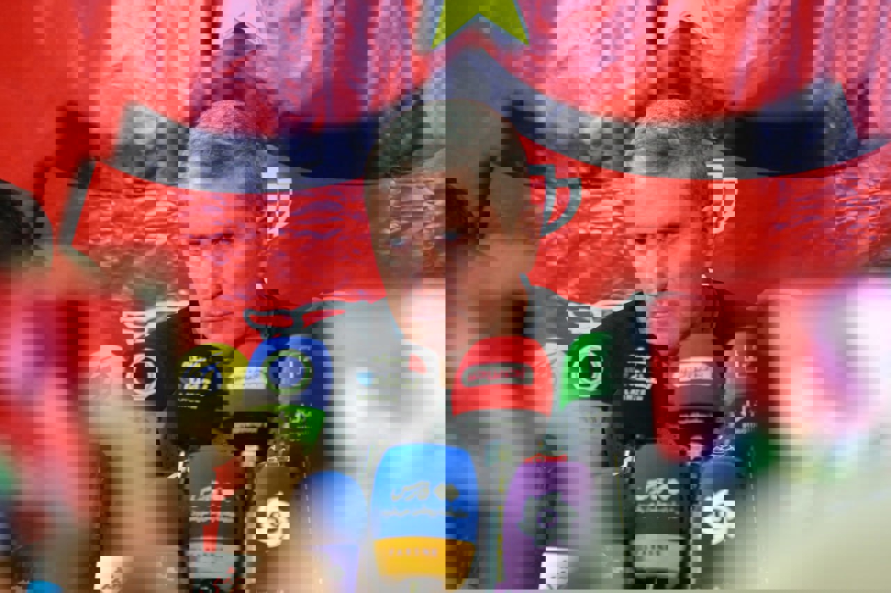 2060864