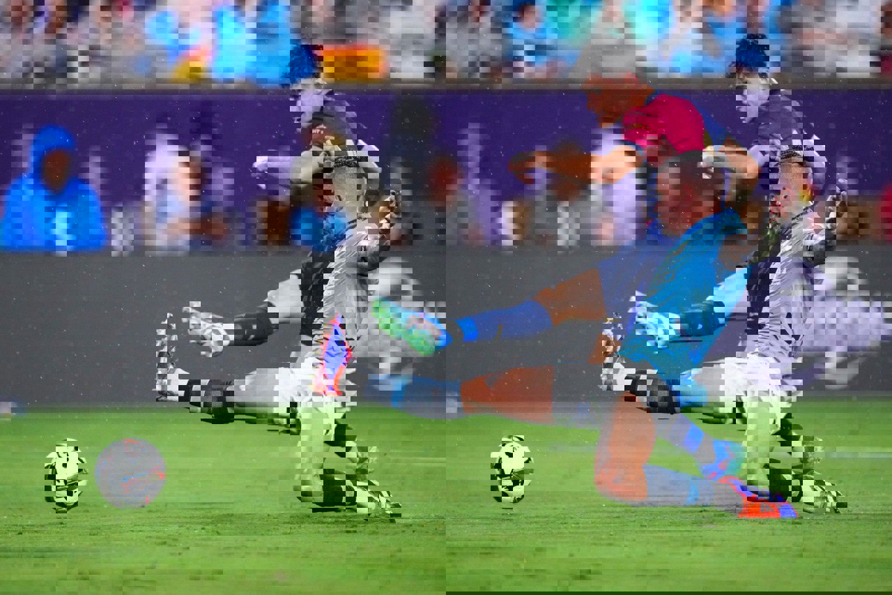 2060923
