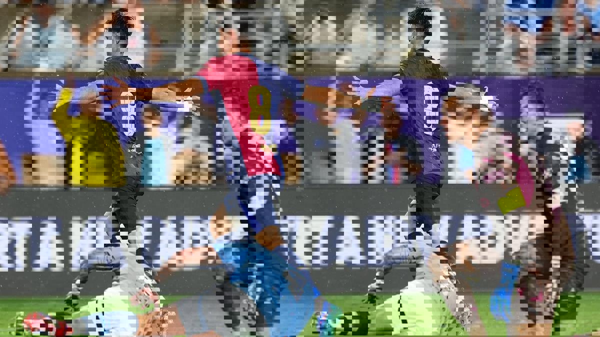 2061000