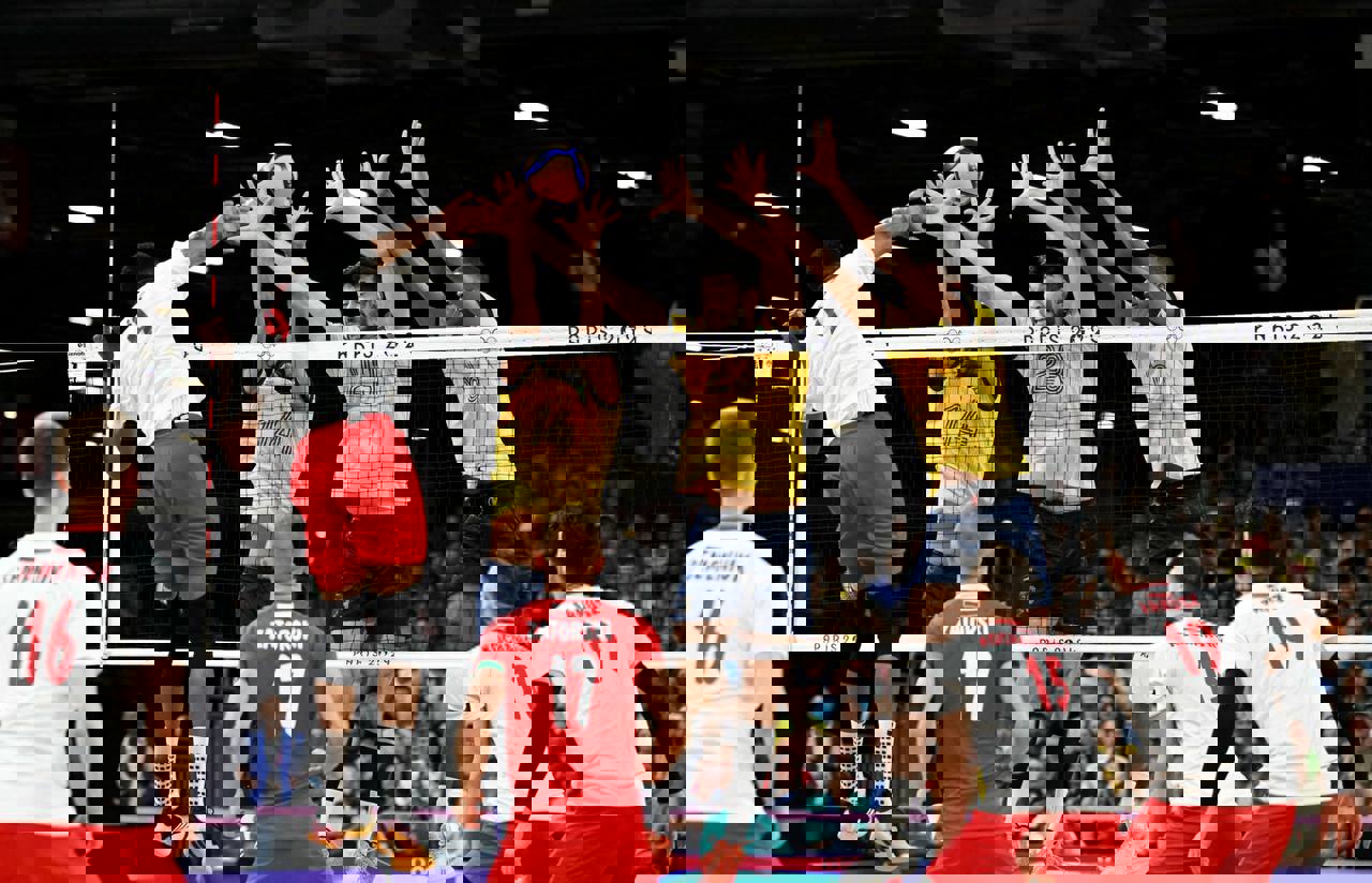 2061046