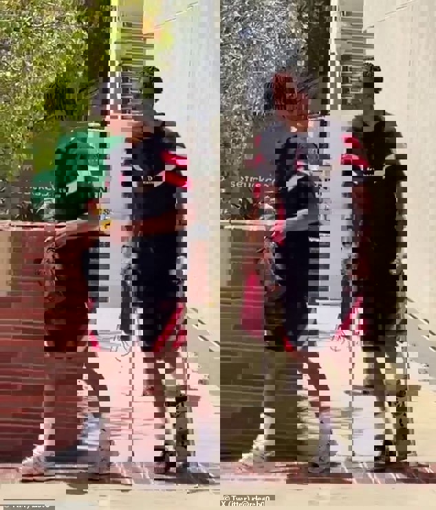 2061018