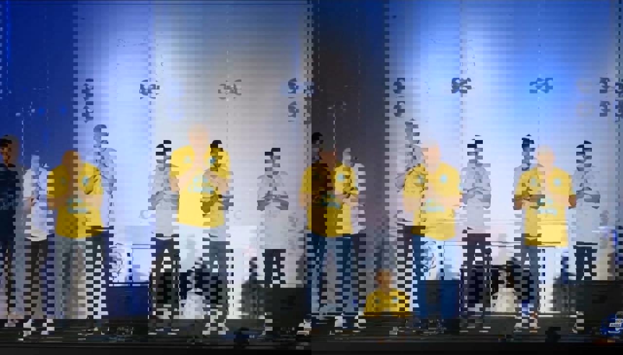 2061367