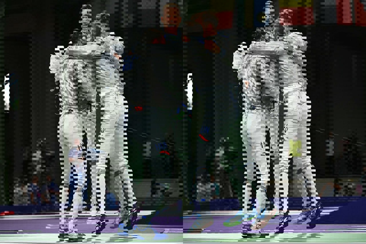 2061215