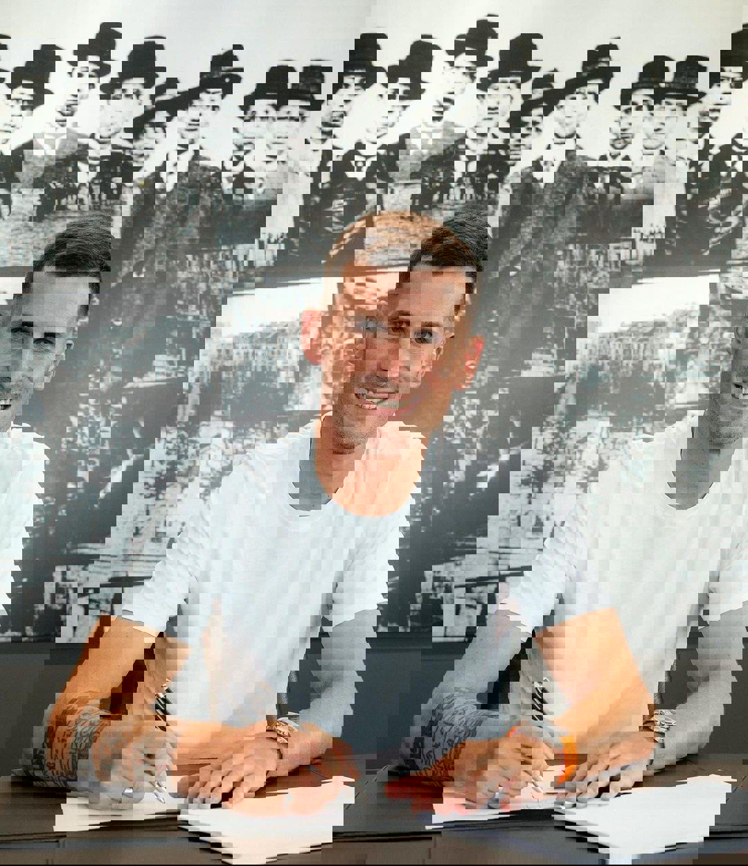 2061513