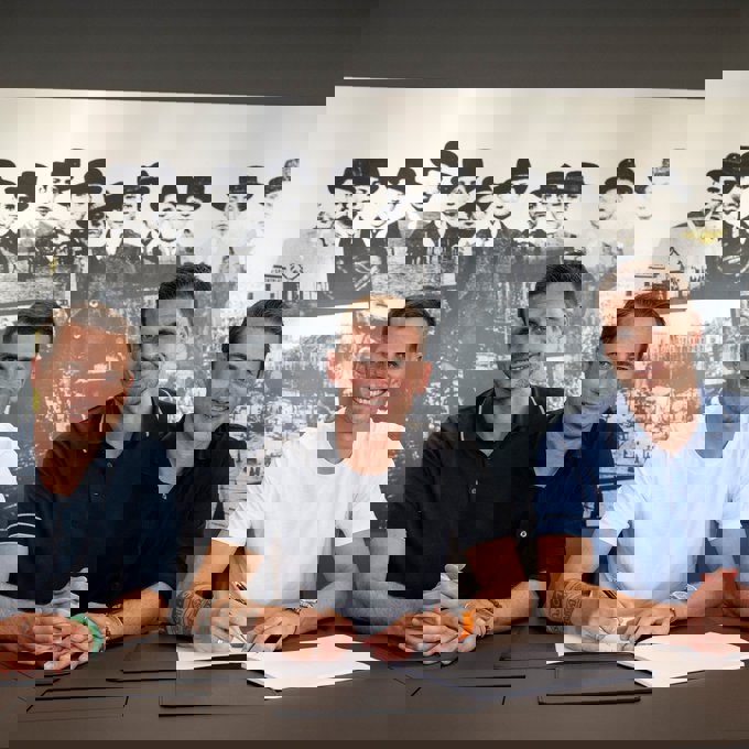 2061514