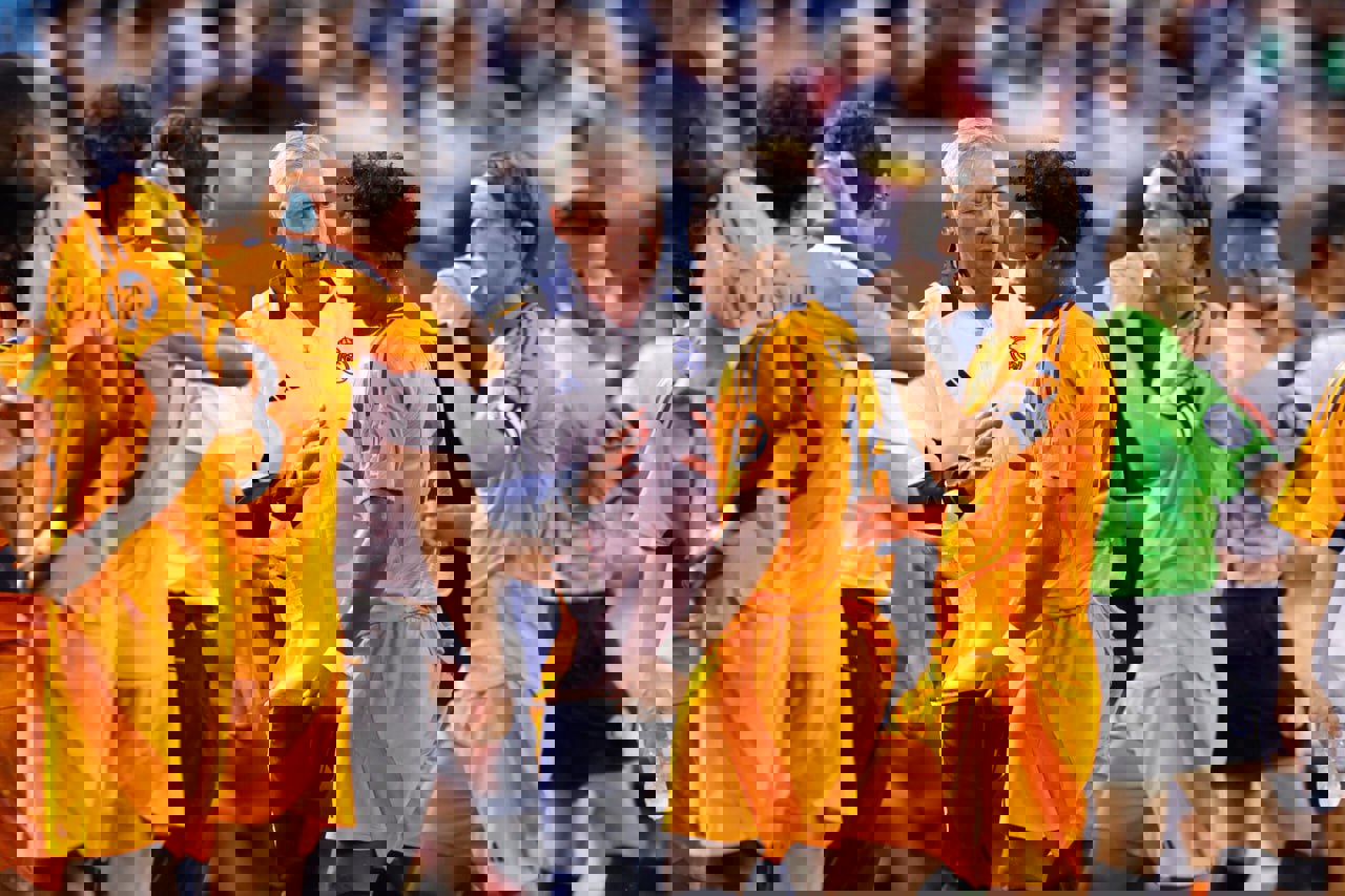 2061573