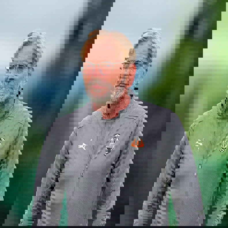 2061669