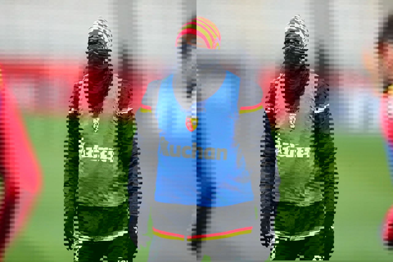 2061737