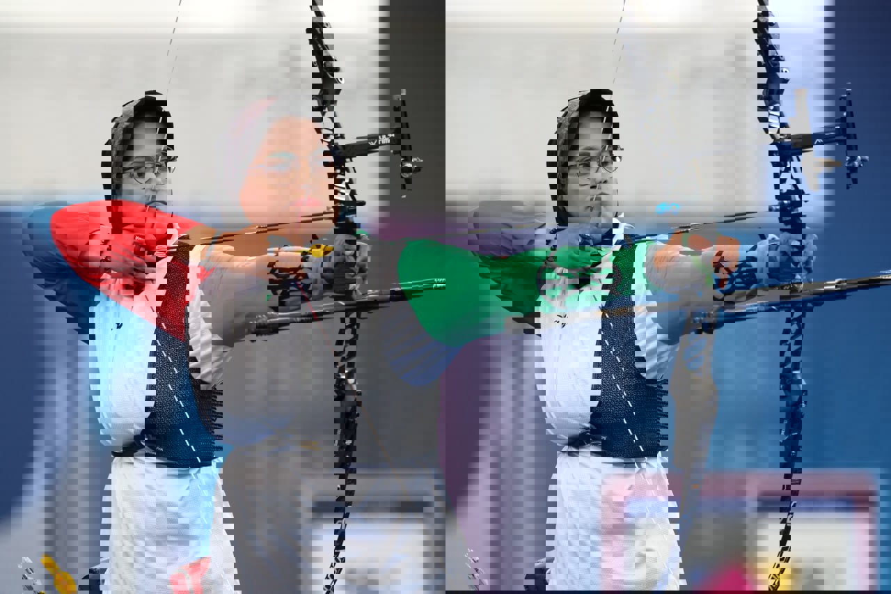 2061786