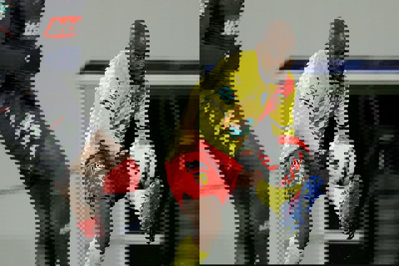 2061735