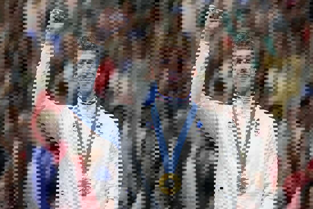 2062212