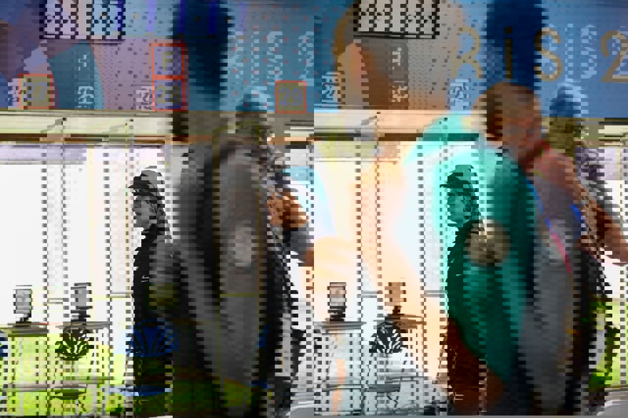 2061975