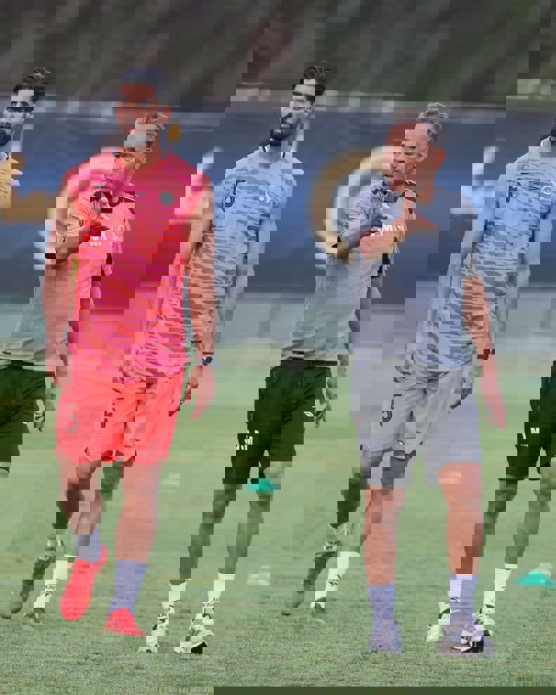2062076