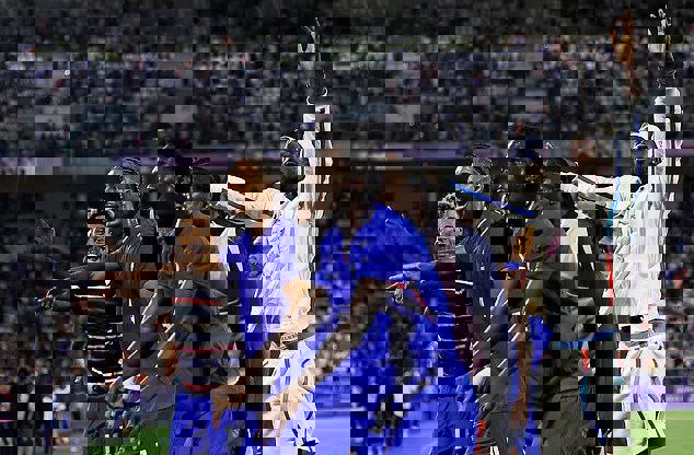 2062284