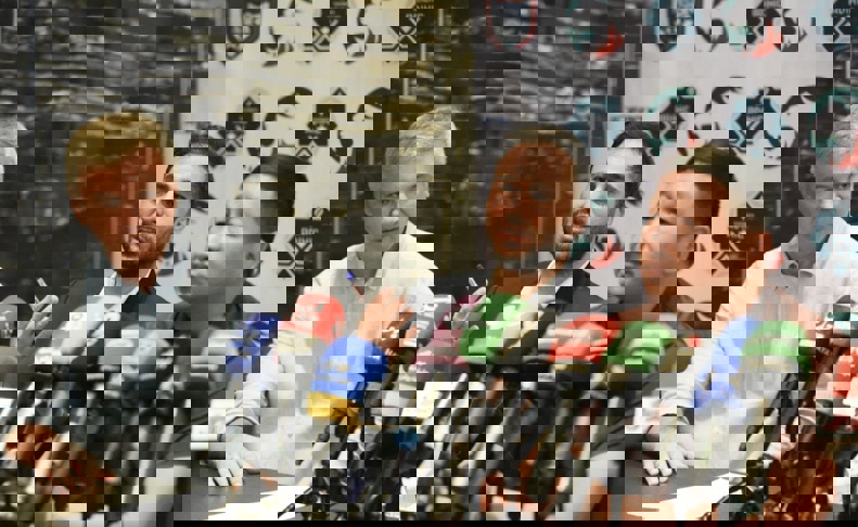2062677