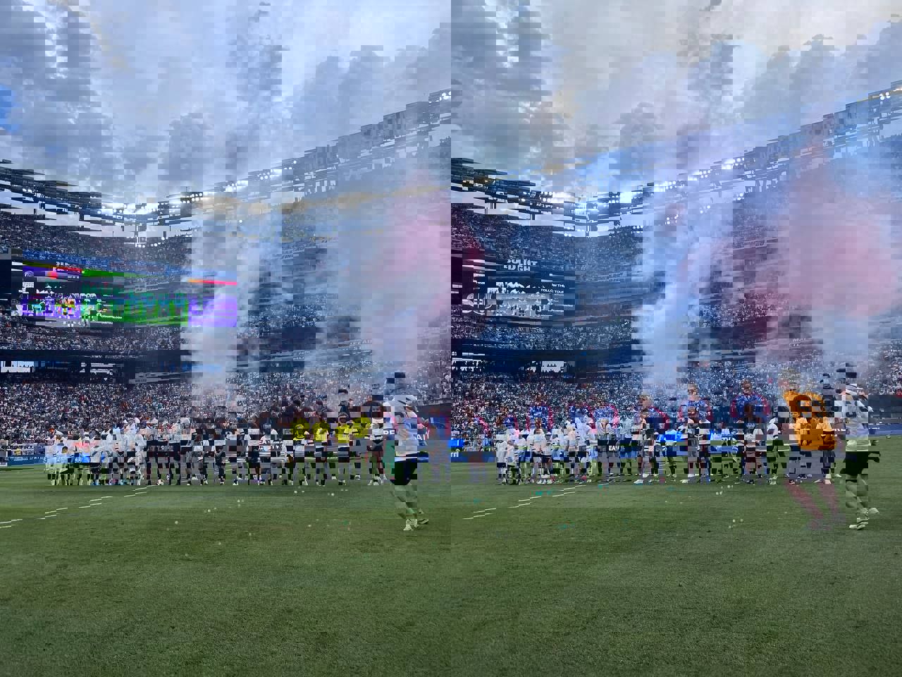 2063247