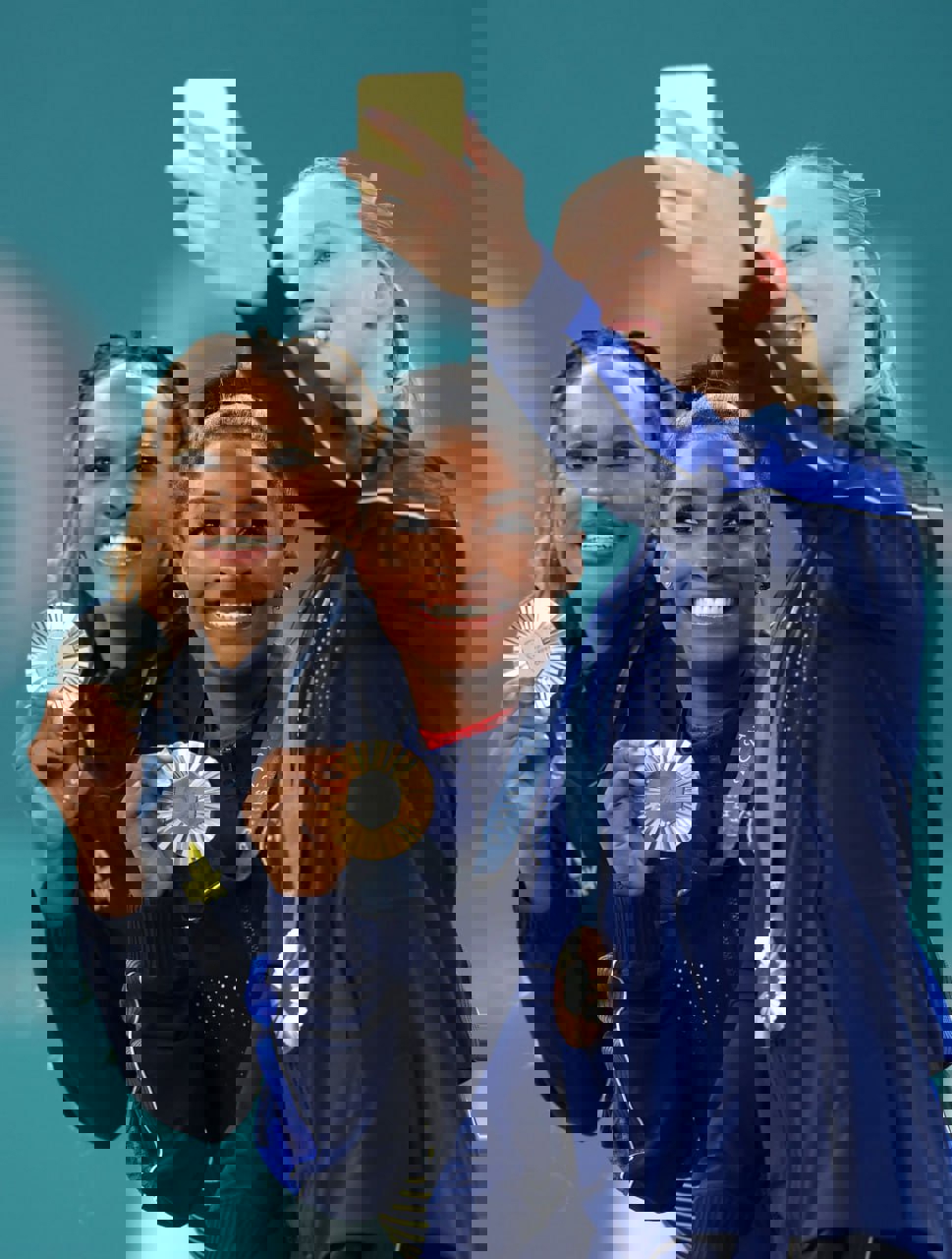 2062844