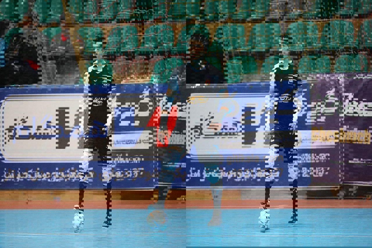 2063130