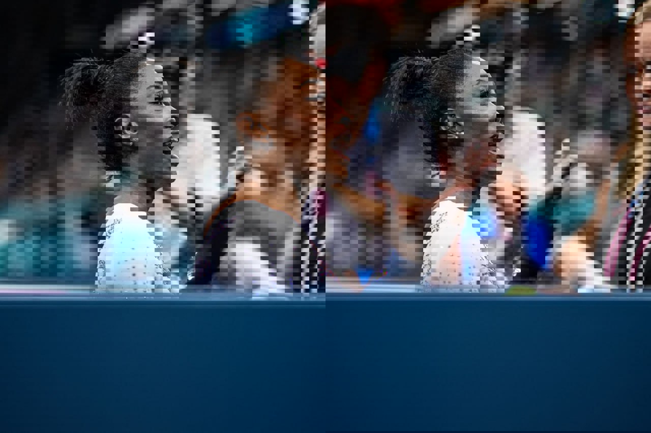 2063597