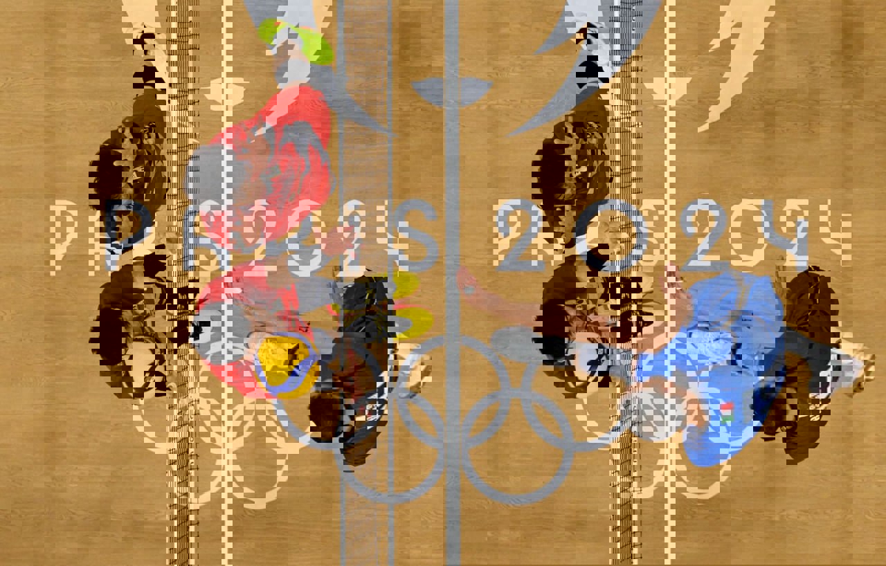 2063604