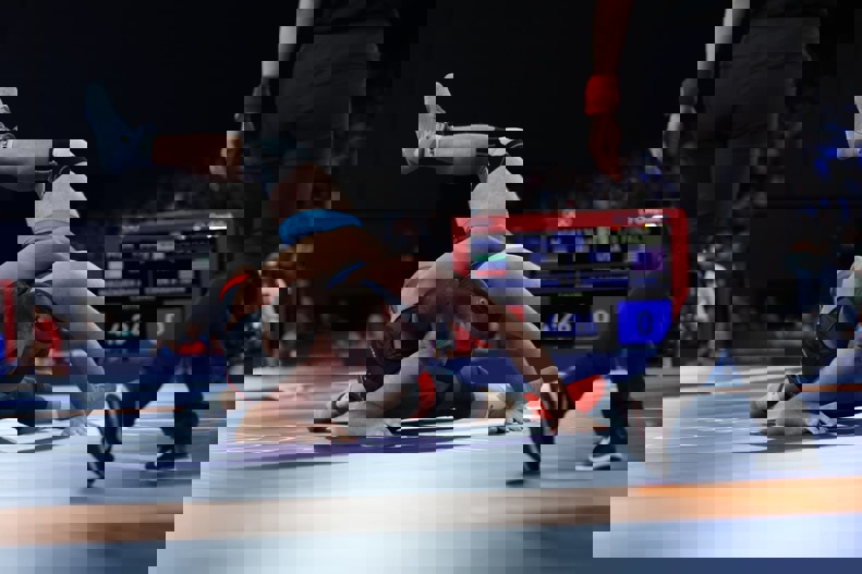 2063587