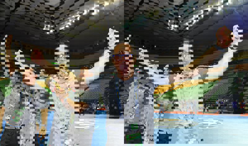 2063674