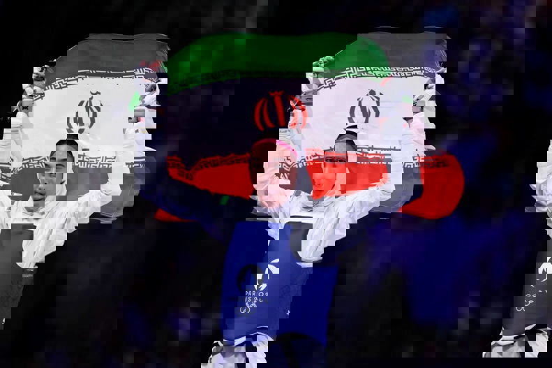 2064900