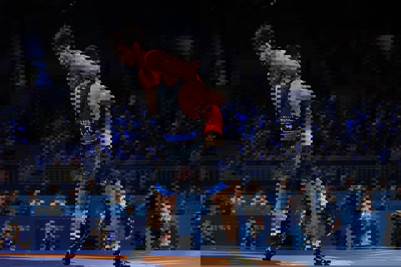 2064820
