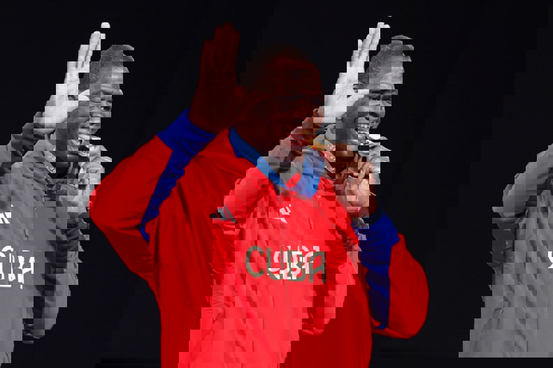 2065046