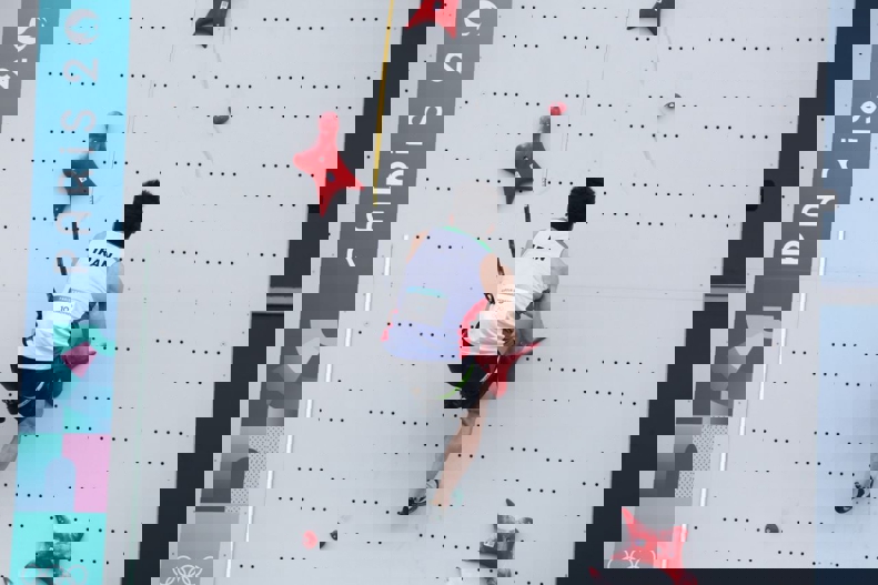 2065147