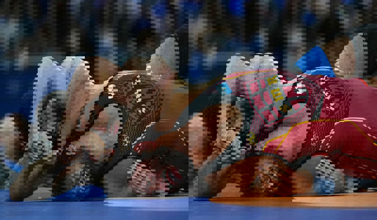 2065283