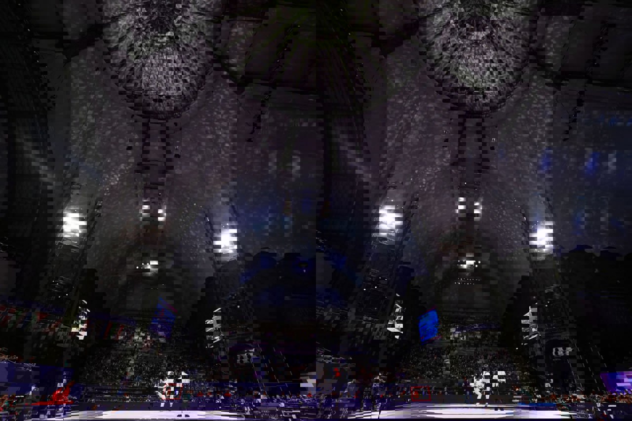 2065900