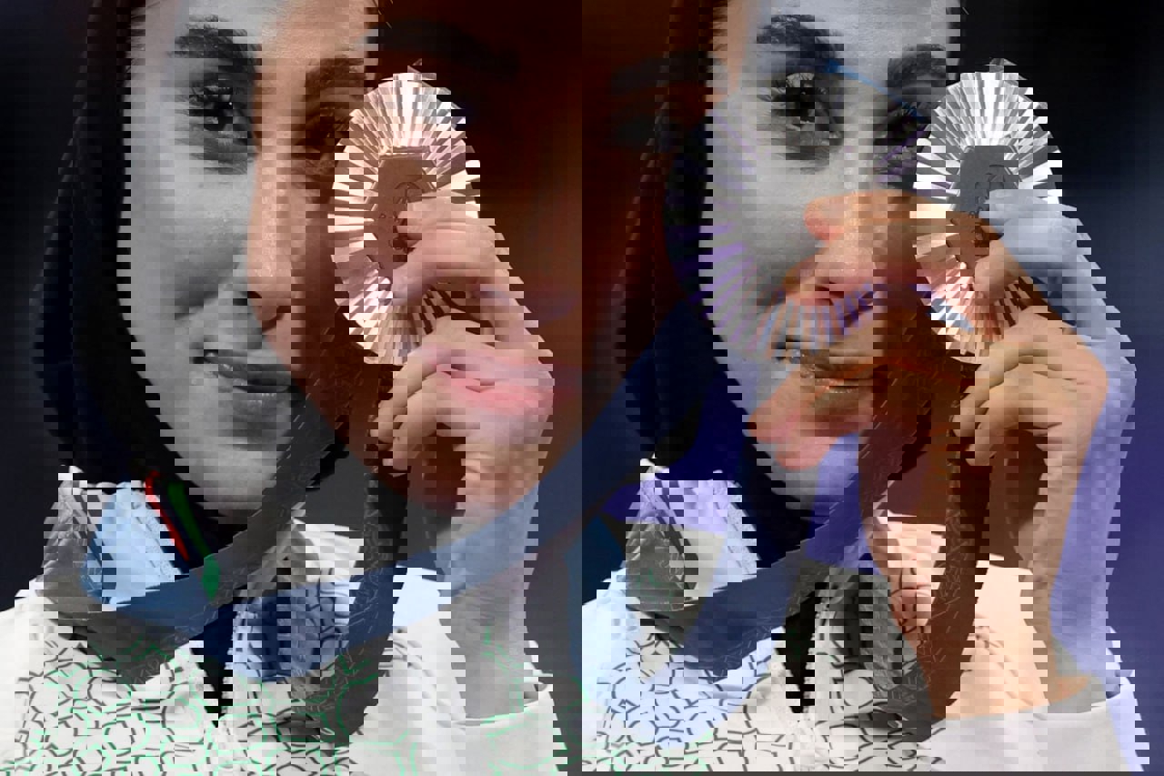 2065496