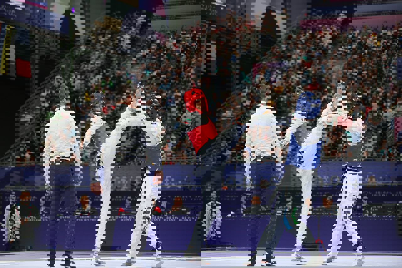 2065579