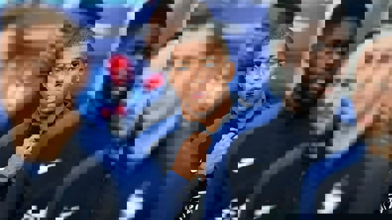 2065697