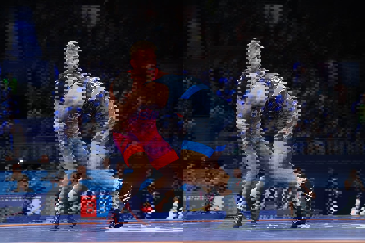 2065647