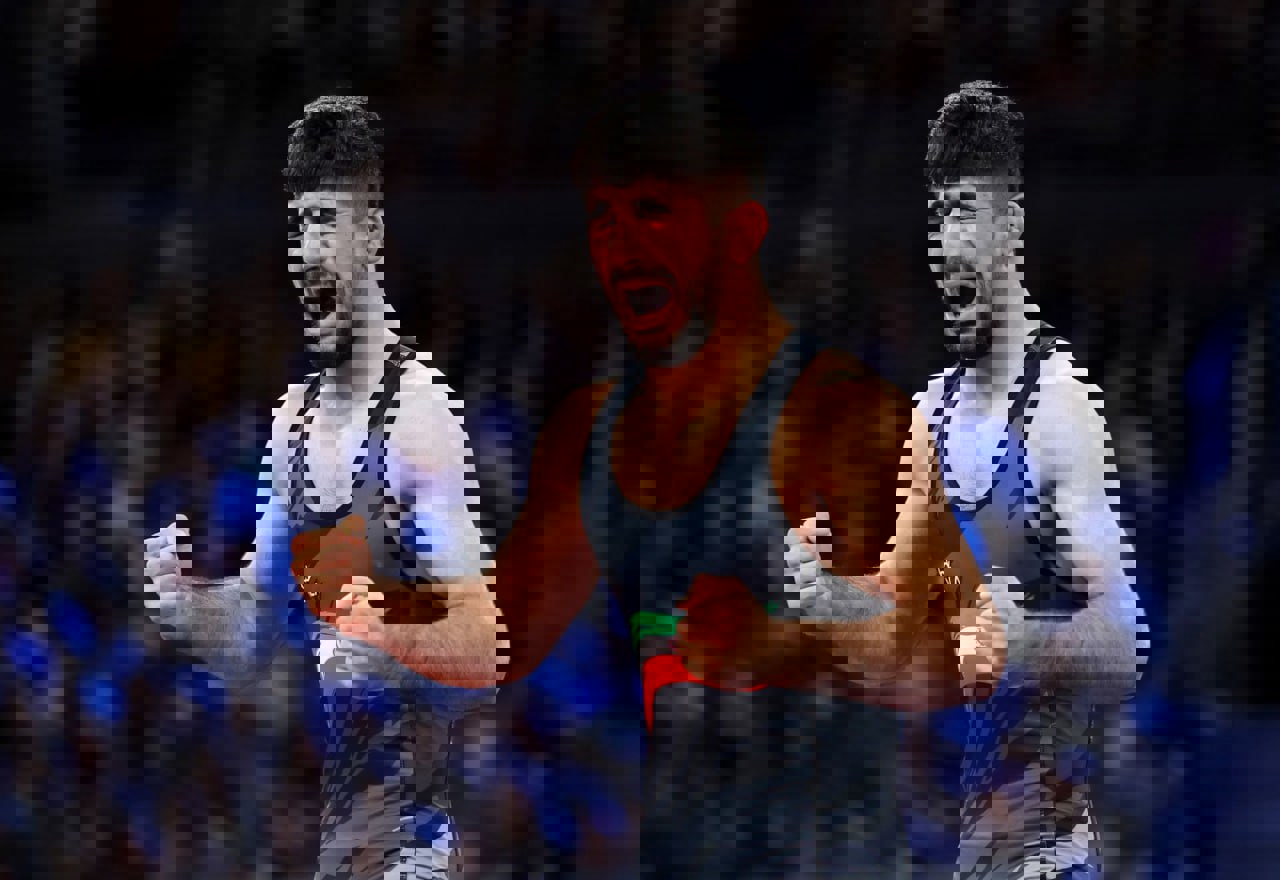 2065608