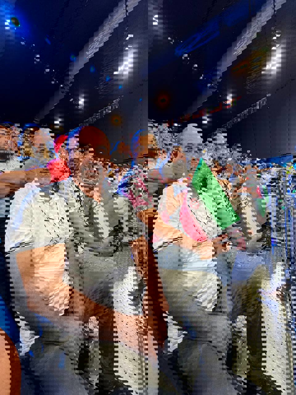 2065852