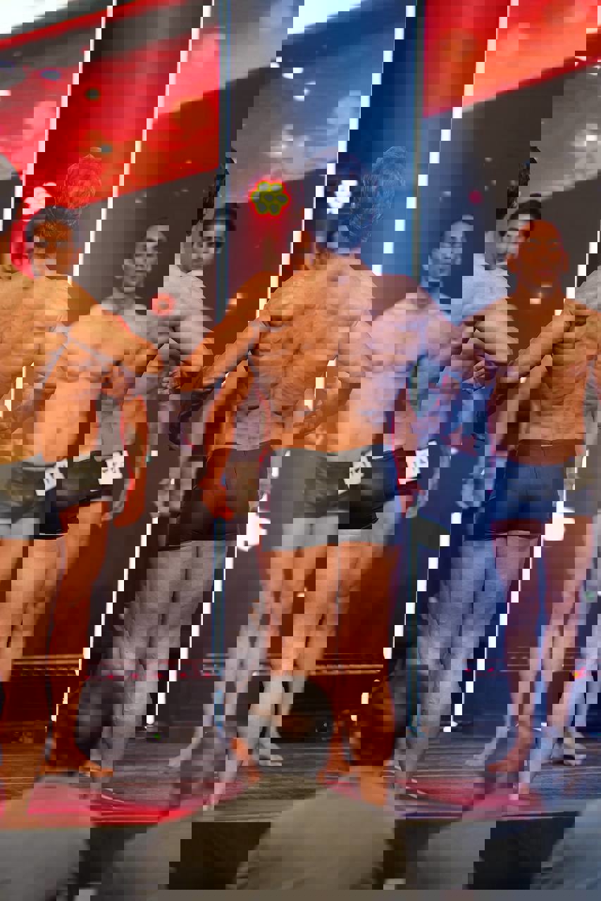 2065782