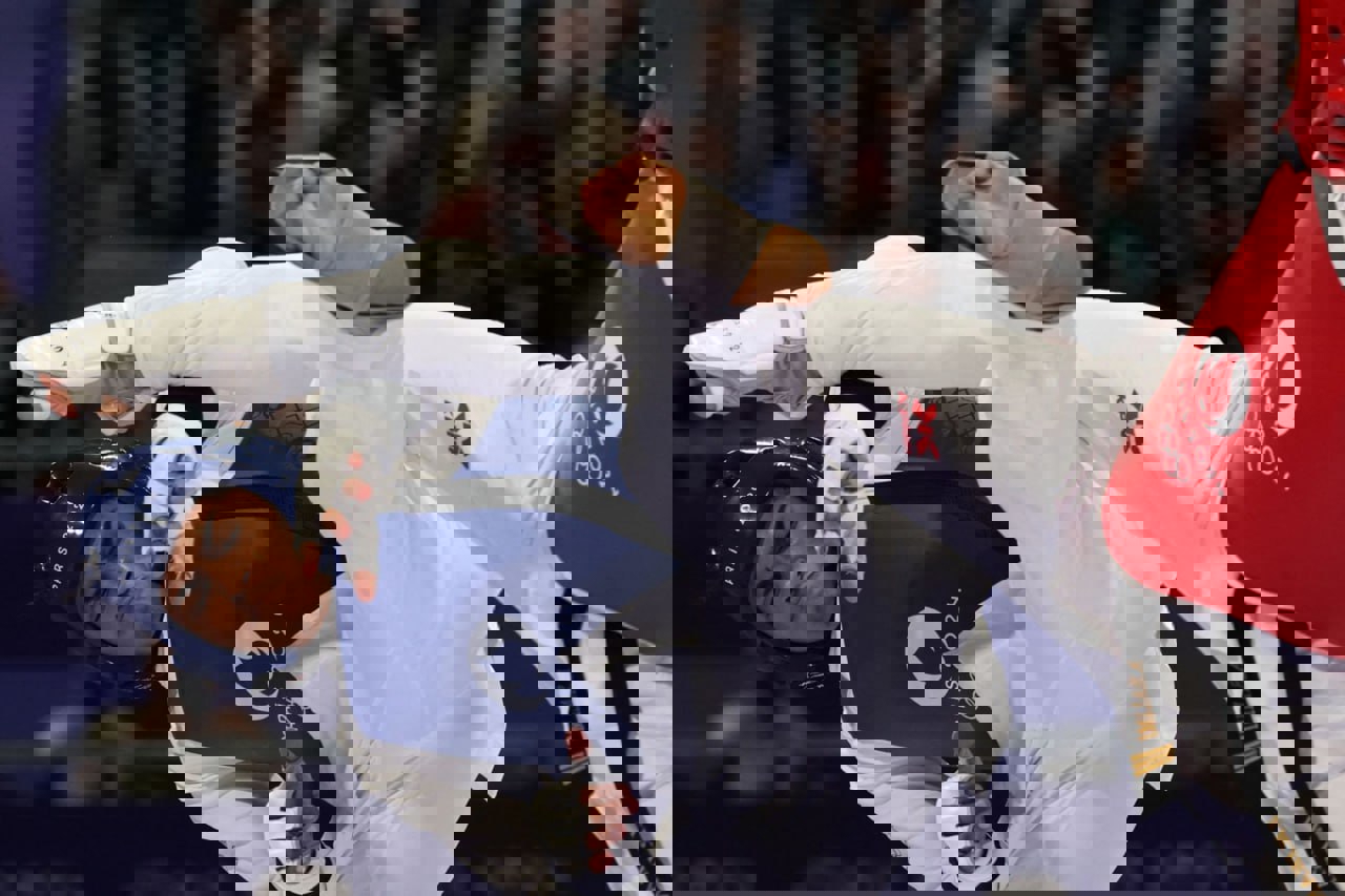 2066484
