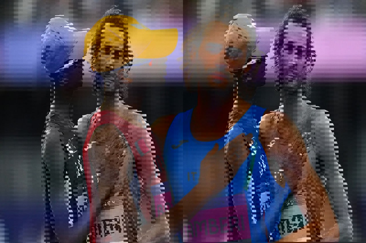 2066469
