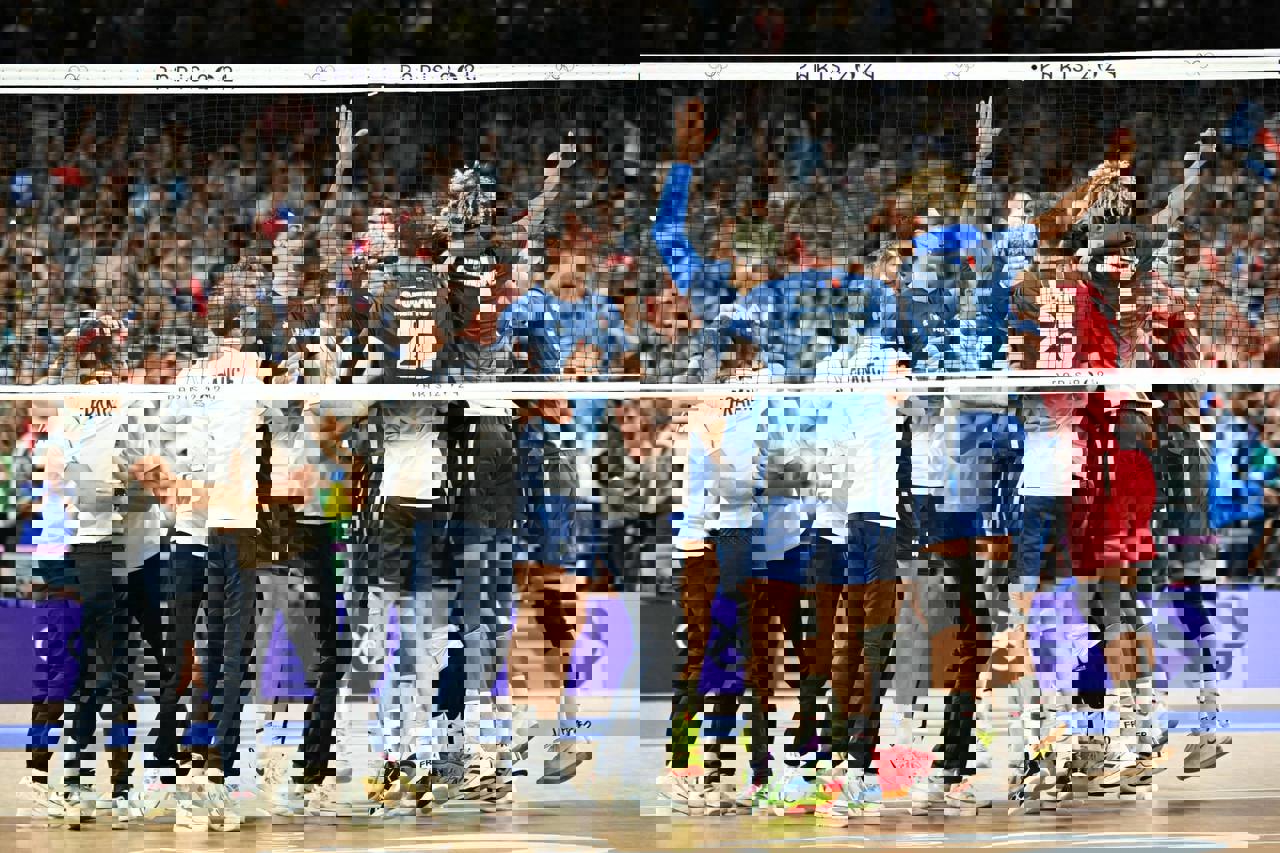 2066172