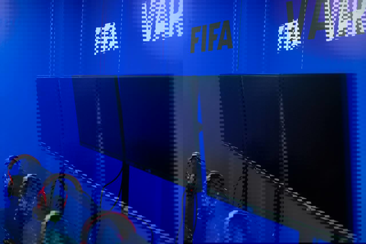 2066120