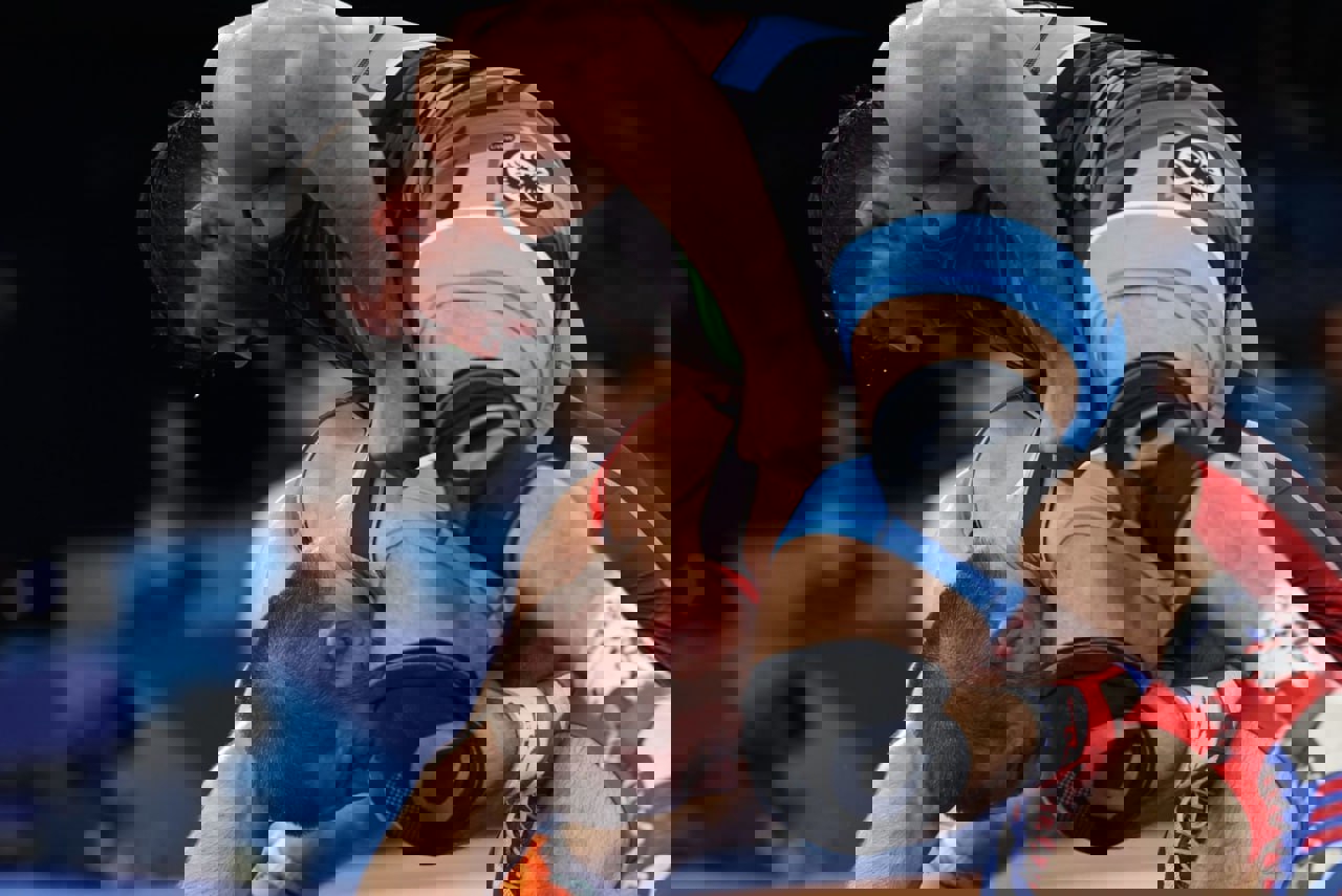 2066103