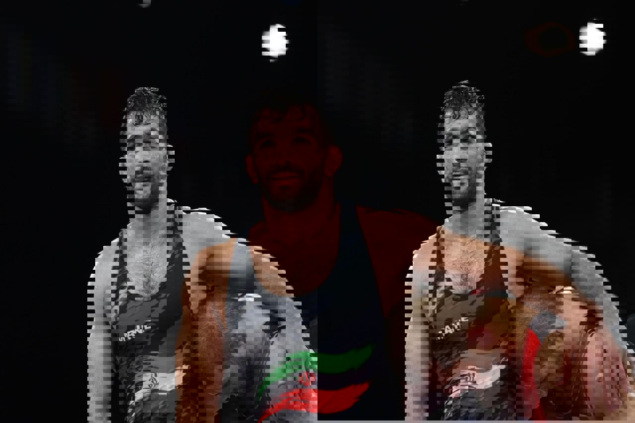 2066152