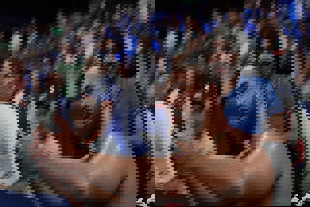 2066313